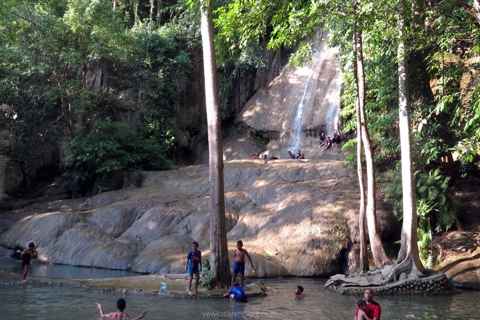 สถานีน้ำตก รถไฟ น้ำตก กาญจนบุรี ทองผาภูมิ บ้านอีต่อง เหมืองแร่ปิล๊อก เดินทาง