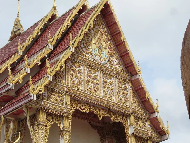 วัดธาตุ บึงแก่นนคร ในเมือง ขอนแก่น พระอารามหลวง