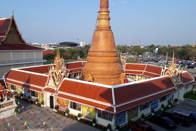 วัดธาตุ บึงแก่นนคร ในเมือง ขอนแก่น พระอารามหลวง