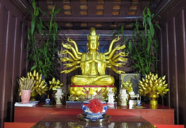 วัดเสาเดียว บึงแก่นนคร ขอนแก่น สถานที่ท่องเที่ยว ริมบึงแก่นนคร สถานที่ท่องเที่ยวในเมืองขอนแก่น
